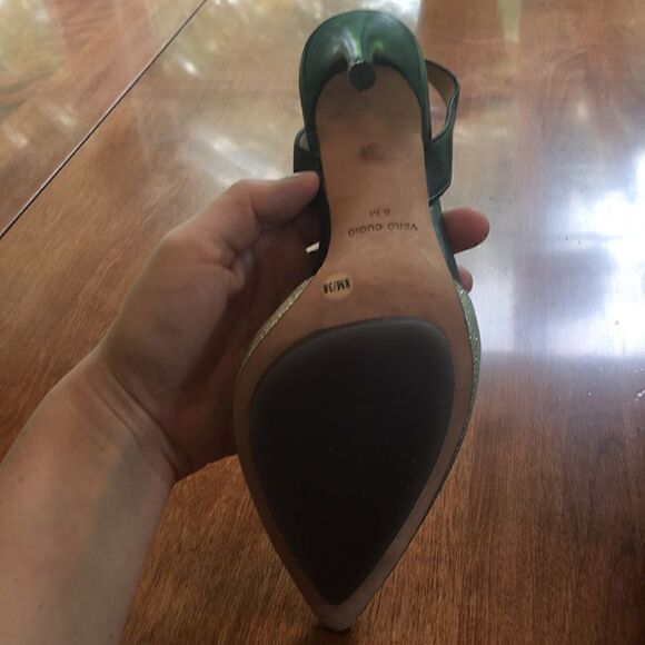 🎉HP🎉BCBGMaxAzria Black w/silver glitter heels 8M - Picture 8 of 10